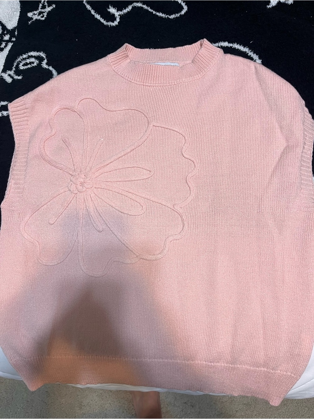 Women's Pink Floral Applique Crewneck Sweater Vest